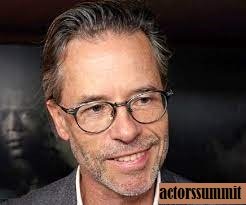 Biografi Guy Pearce: Aktor Film & Teater